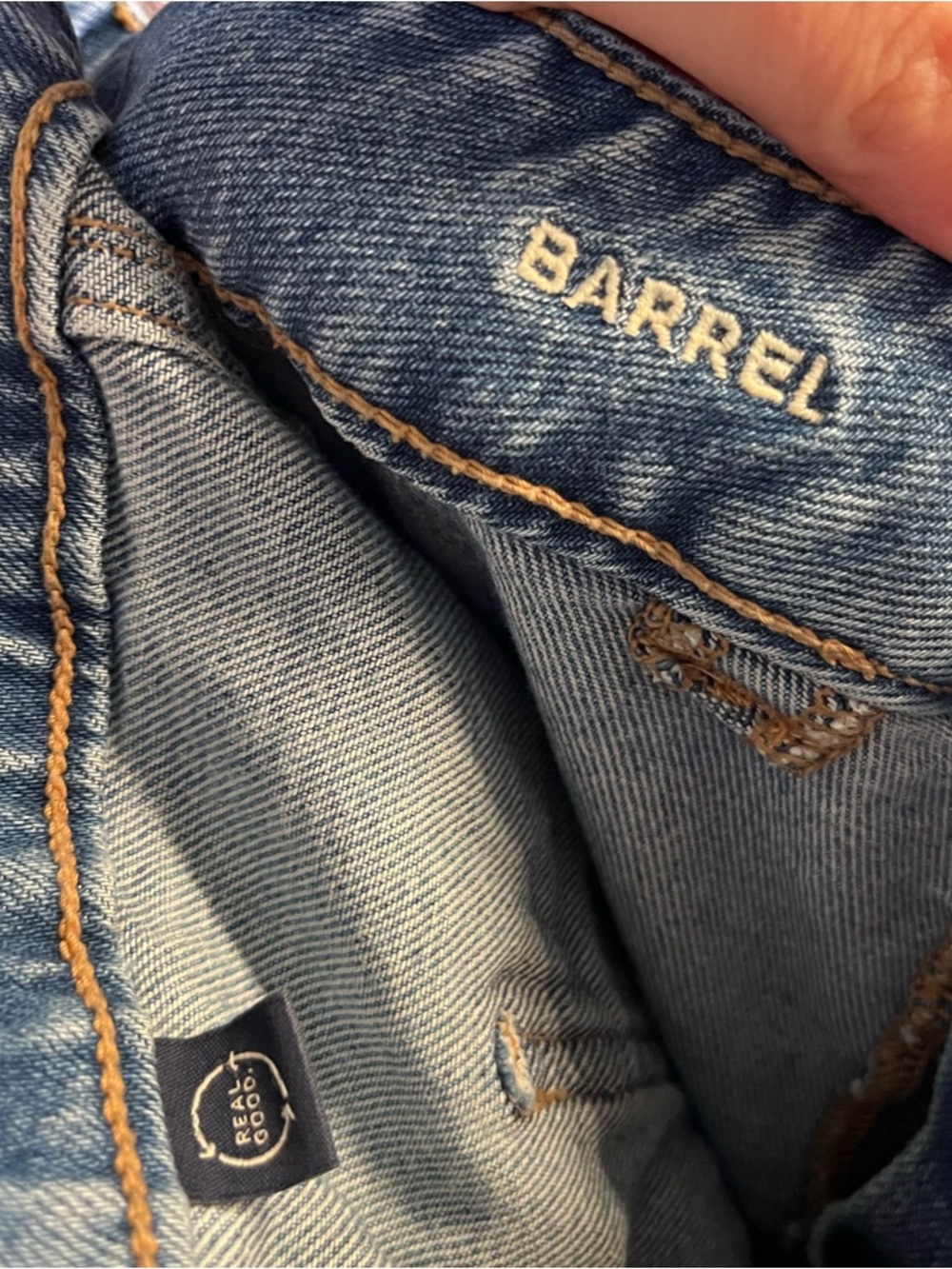 American Eagle Stretch Barrel Jeans in Indigo Abyss - Picture 14 of 15